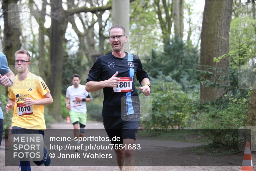 13.04.2025 - Hammer Lauf Jannik Wohlers http://msf.ph/oto/7654683 13.04.2025 10:32:47 Laufen 1070, 1907, 110, 801 meine-sportfotos.de