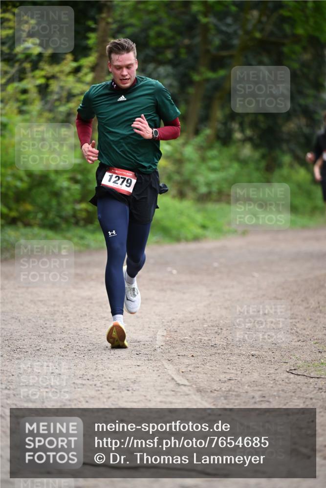 13.04.2025 - Hammer Lauf Dr. Thomas Lammeyer http://msf.ph/oto/7654685 13.04.2025 10:35:14 Laufen 1279, 1 meine-sportfotos.de