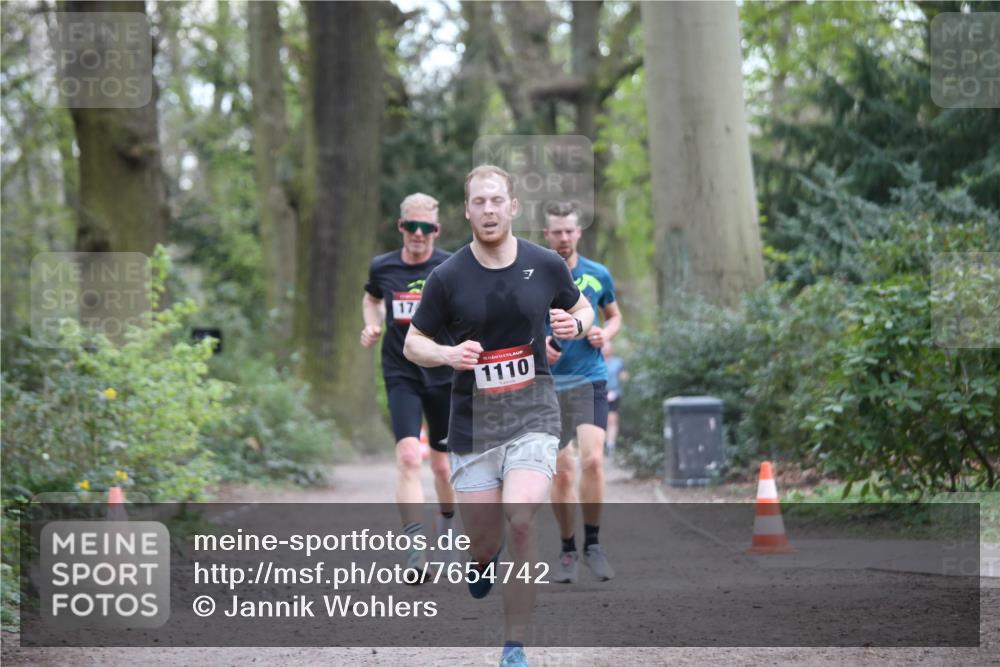 13.04.2025 - Hammer Lauf Jannik Wohlers http://msf.ph/oto/7654742 13.04.2025 10:32:32 Laufen 17, 7, 15, 1110 meine-sportfotos.de