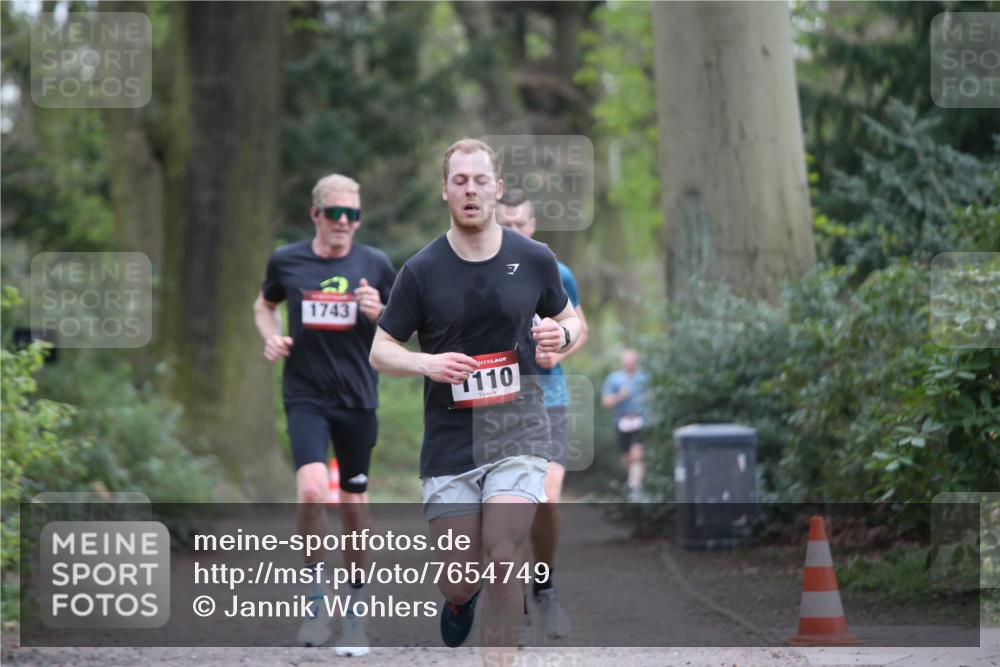 13.04.2025 - Hammer Lauf Jannik Wohlers http://msf.ph/oto/7654749 13.04.2025 10:32:31 Laufen 1743, 1110, 7 meine-sportfotos.de