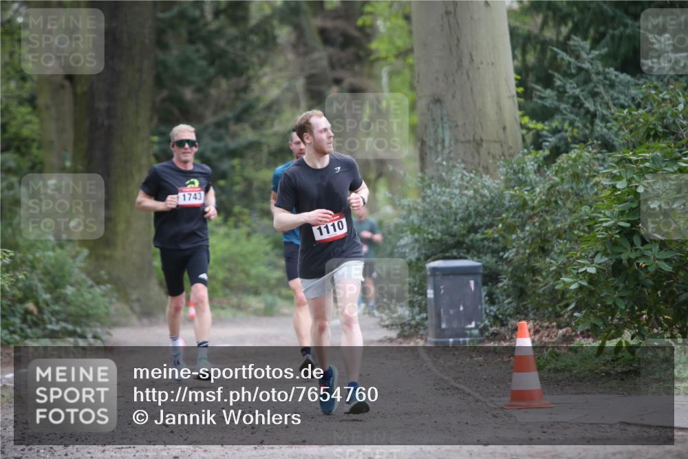 13.04.2025 - Hammer Lauf Jannik Wohlers http://msf.ph/oto/7654760 13.04.2025 10:32:30 Laufen 1743, 1110 meine-sportfotos.de