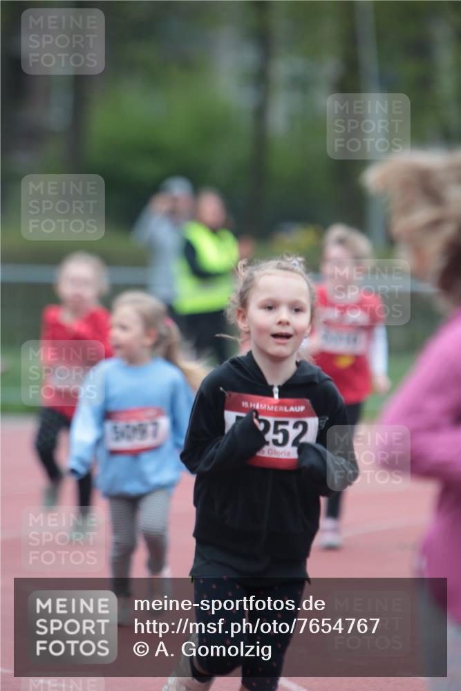 13.04.2025 - Hammer Lauf A. Gomolzig http://msf.ph/oto/7654767 13.04.2025 09:02:18 Ziel  meine-sportfotos.de
