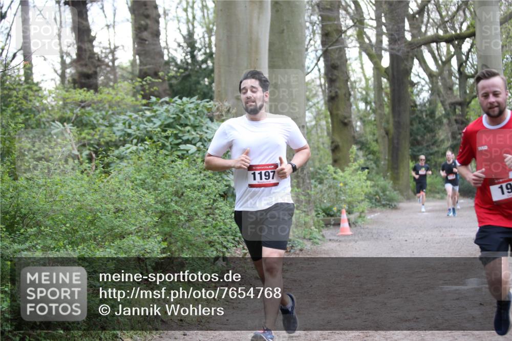 13.04.2025 - Hammer Lauf Jannik Wohlers http://msf.ph/oto/7654768 13.04.2025 10:32:28 Laufen 15, 1197, 19 meine-sportfotos.de