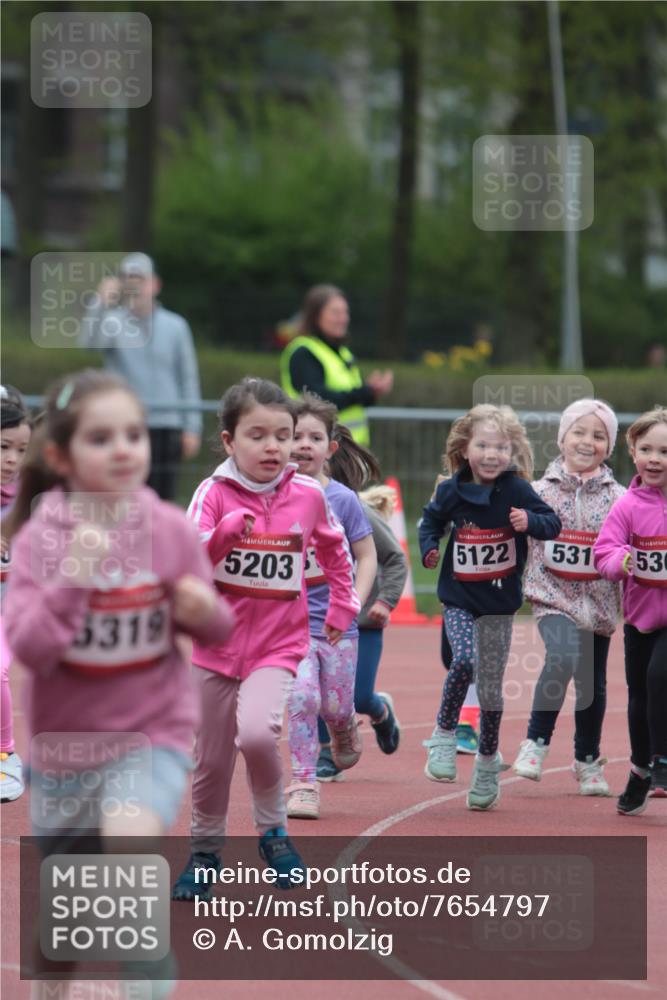 13.04.2025 - Hammer Lauf A. Gomolzig http://msf.ph/oto/7654797 13.04.2025 09:02:25 Ziel  meine-sportfotos.de