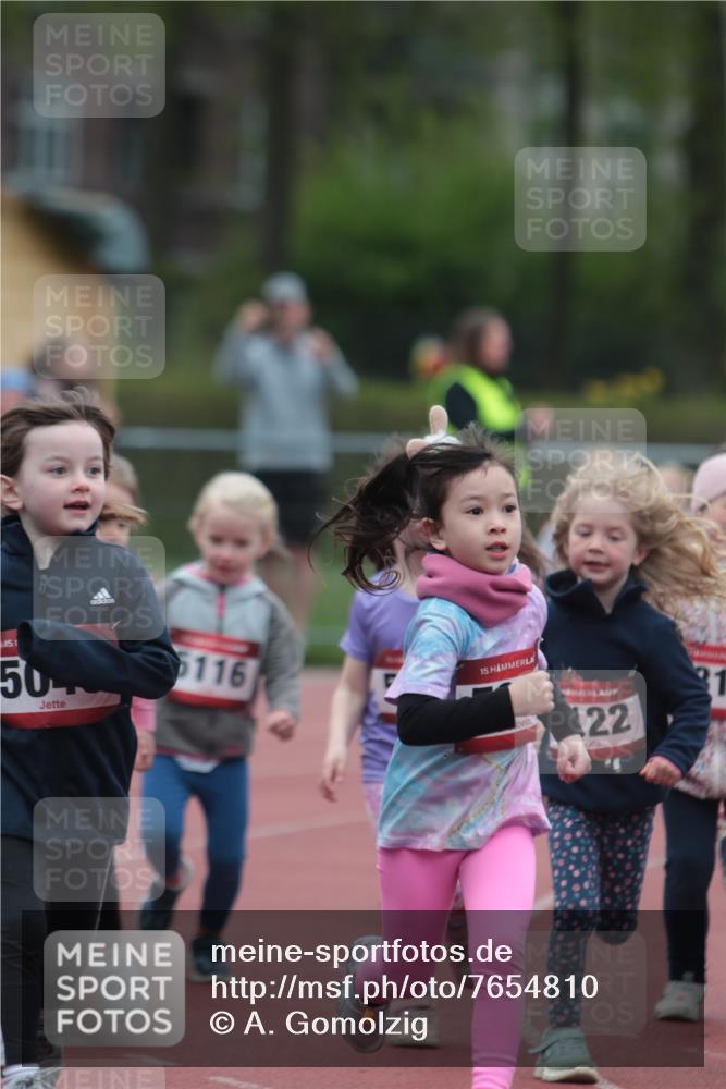 13.04.2025 - Hammer Lauf A. Gomolzig http://msf.ph/oto/7654810 13.04.2025 09:02:28 Ziel  meine-sportfotos.de