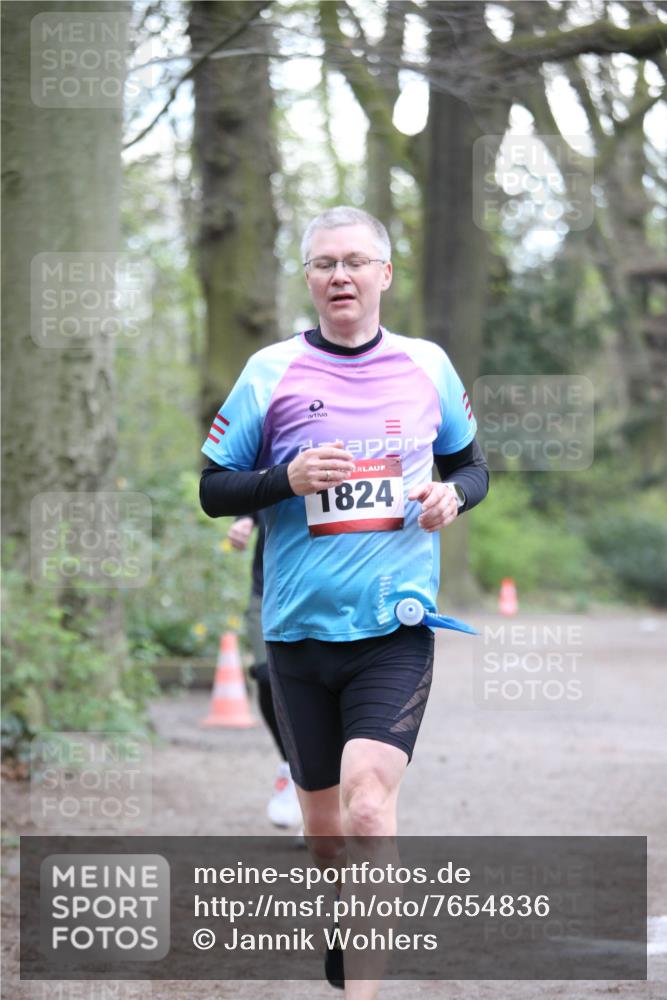 13.04.2025 - Hammer Lauf Jannik Wohlers http://msf.ph/oto/7654836 13.04.2025 10:31:59 Laufen 1824 meine-sportfotos.de