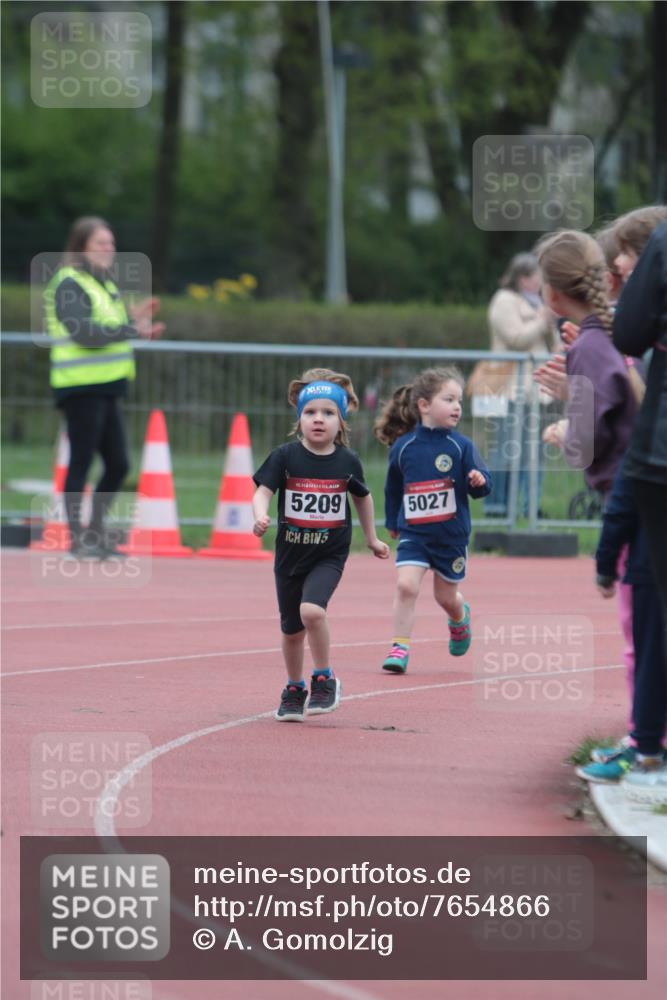 13.04.2025 - Hammer Lauf A. Gomolzig http://msf.ph/oto/7654866 13.04.2025 09:02:55 Ziel  meine-sportfotos.de