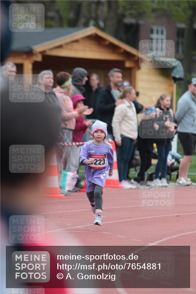 13.04.2025 - Hammer Lauf A. Gomolzig http://msf.ph/oto/7654881 13.04.2025 09:03:02 Ziel  meine-sportfotos.de