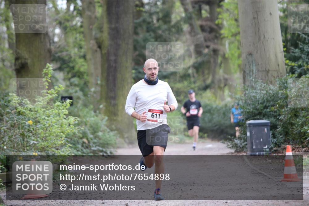 13.04.2025 - Hammer Lauf Jannik Wohlers http://msf.ph/oto/7654898 13.04.2025 10:31:40 Laufen 15, 611 meine-sportfotos.de