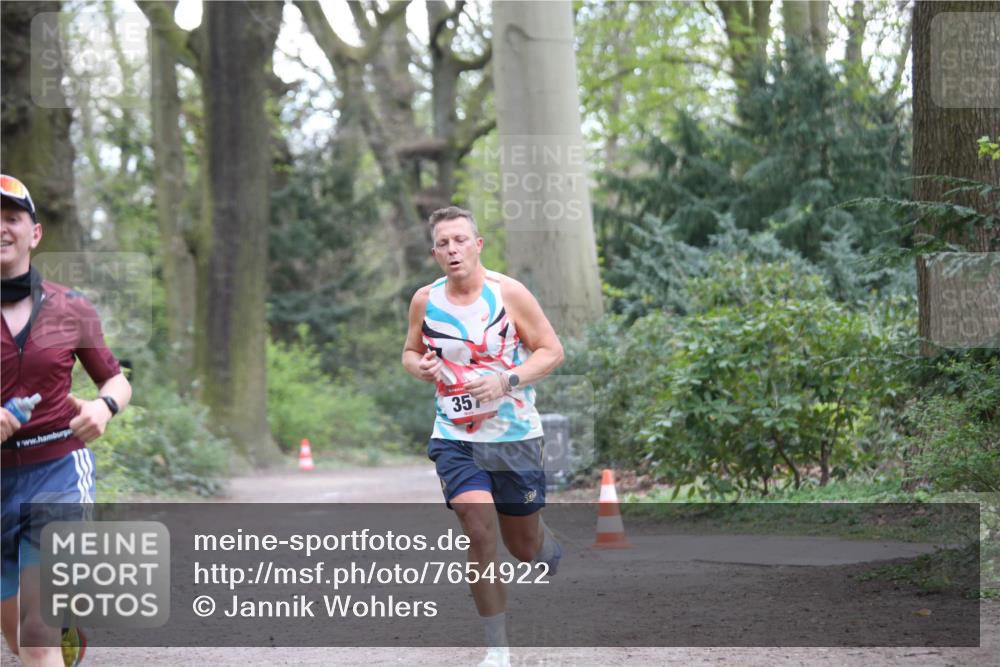 13.04.2025 - Hammer Lauf Jannik Wohlers http://msf.ph/oto/7654922 13.04.2025 10:31:23 Laufen 357 meine-sportfotos.de