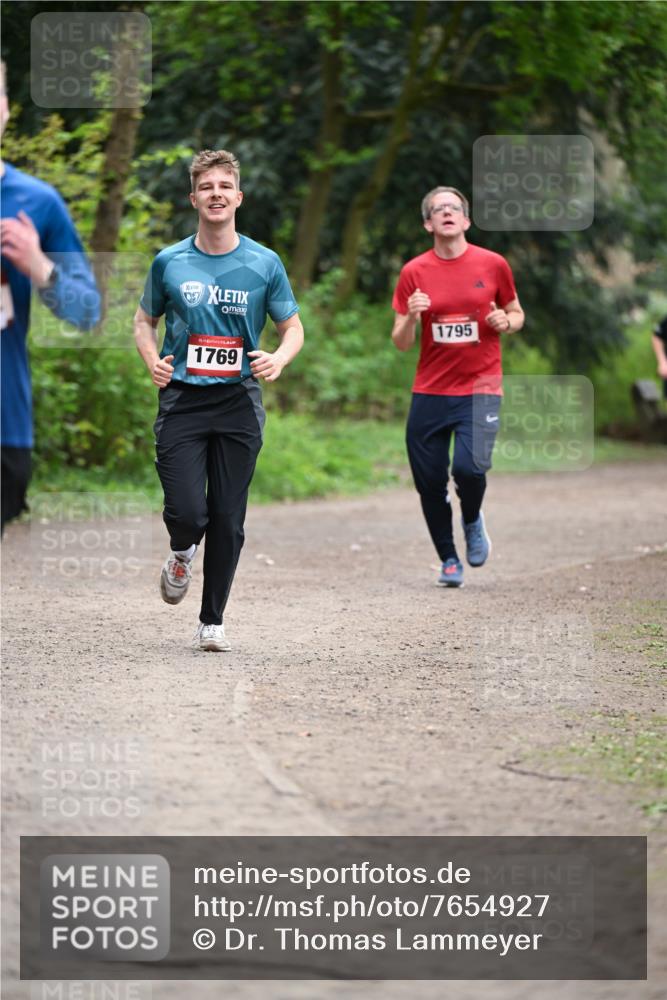 13.04.2025 - Hammer Lauf Dr. Thomas Lammeyer http://msf.ph/oto/7654927 13.04.2025 10:35:35 Laufen 1795, 15, 1769 meine-sportfotos.de