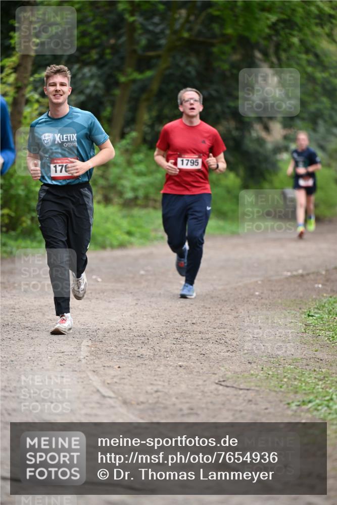 13.04.2025 - Hammer Lauf Dr. Thomas Lammeyer http://msf.ph/oto/7654936 13.04.2025 10:35:36 Laufen 05, 176, 1795 meine-sportfotos.de