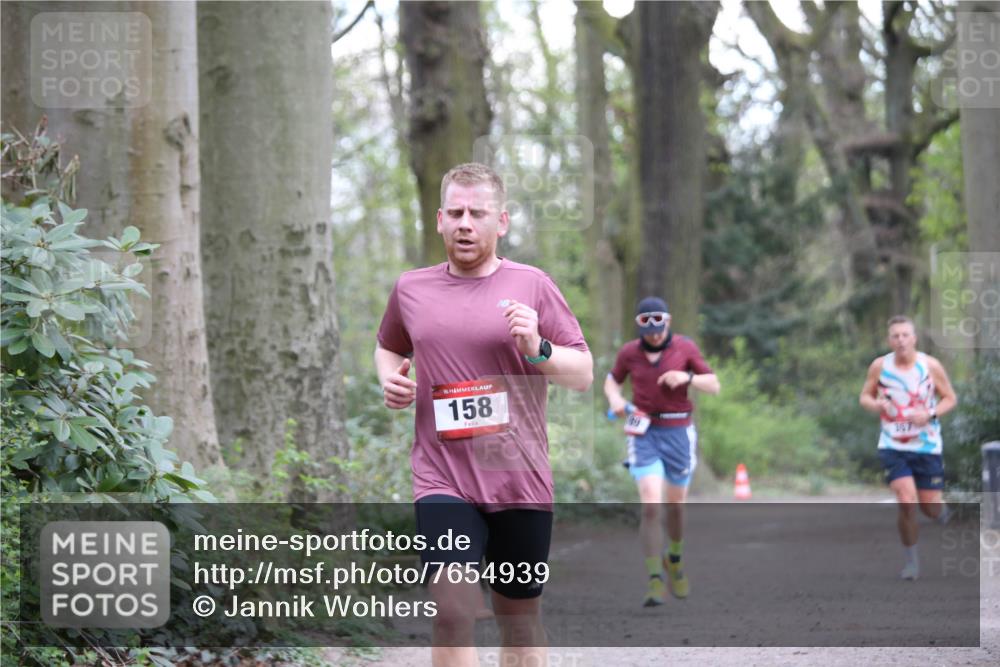 13.04.2025 - Hammer Lauf Jannik Wohlers http://msf.ph/oto/7654939 13.04.2025 10:31:19 Laufen 15, 158, 367 meine-sportfotos.de
