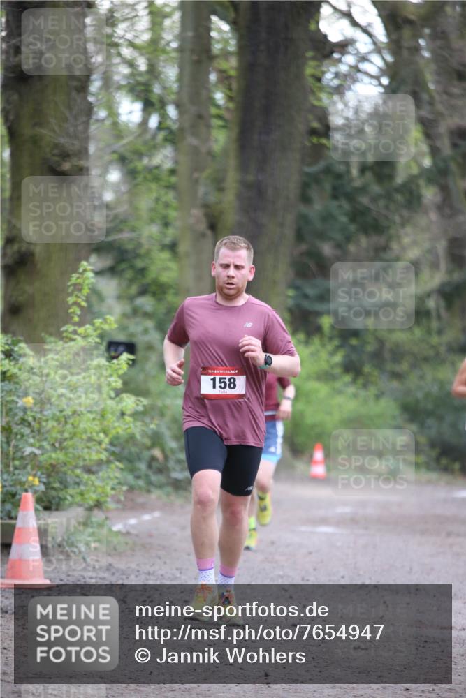 13.04.2025 - Hammer Lauf Jannik Wohlers http://msf.ph/oto/7654947 13.04.2025 10:31:17 Laufen 15, 158 meine-sportfotos.de