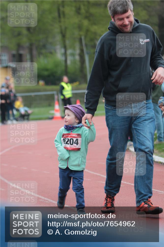 13.04.2025 - Hammer Lauf A. Gomolzig http://msf.ph/oto/7654962 13.04.2025 09:03:56 Ziel  meine-sportfotos.de