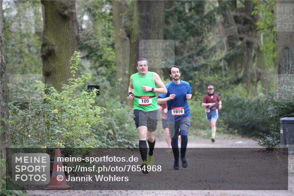 13.04.2025 - Hammer Lauf Jannik Wohlers http://msf.ph/oto/7654968 13.04.2025 10:31:11 Laufen 105, 1919 meine-sportfotos.de