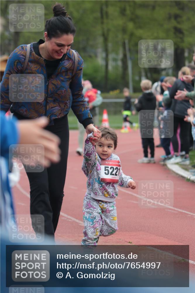 13.04.2025 - Hammer Lauf A. Gomolzig http://msf.ph/oto/7654997 13.04.2025 09:05:23 Ziel  meine-sportfotos.de