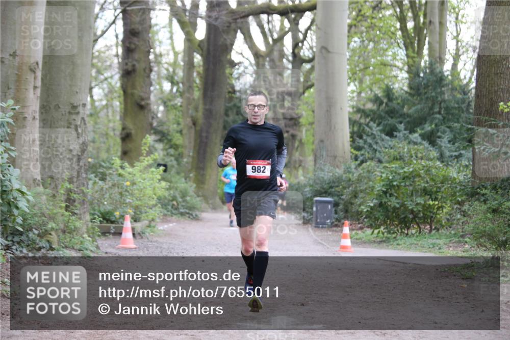 13.04.2025 - Hammer Lauf Jannik Wohlers http://msf.ph/oto/7655011 13.04.2025 10:30:58 Laufen 982 meine-sportfotos.de