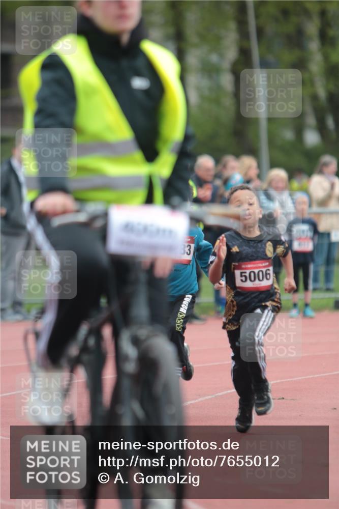 13.04.2025 - Hammer Lauf A. Gomolzig http://msf.ph/oto/7655012 13.04.2025 09:10:01 Ziel  meine-sportfotos.de