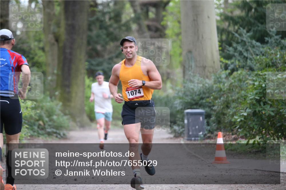13.04.2025 - Hammer Lauf Jannik Wohlers http://msf.ph/oto/7655029 13.04.2025 10:30:43 Laufen 1074 meine-sportfotos.de