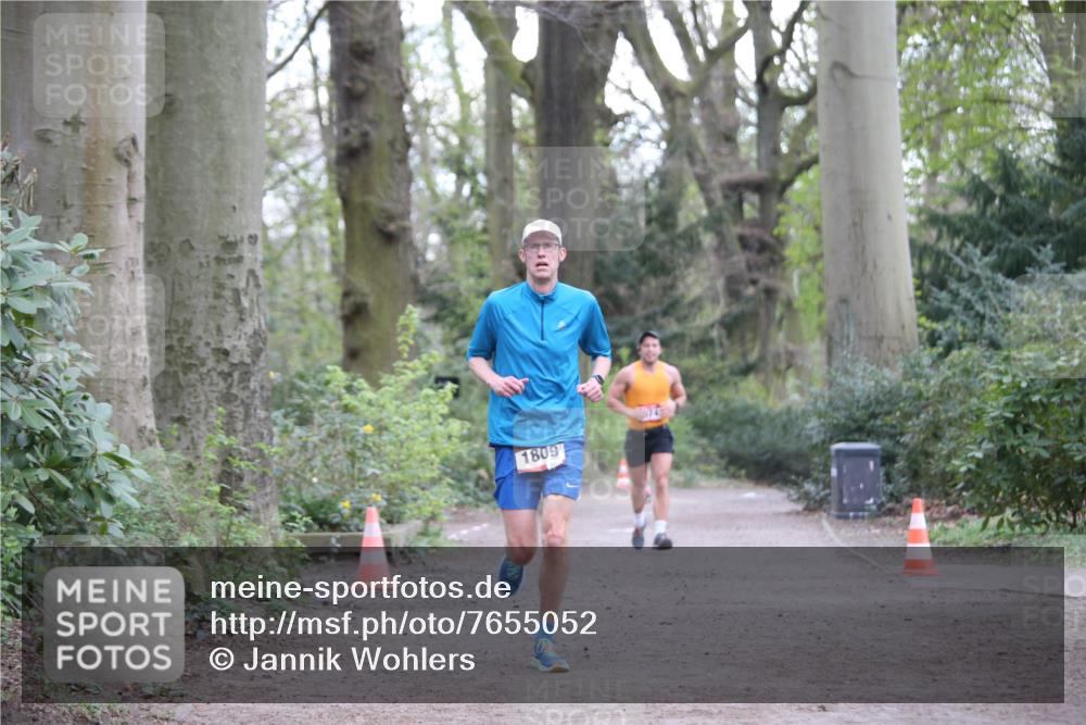 13.04.2025 - Hammer Lauf Jannik Wohlers http://msf.ph/oto/7655052 13.04.2025 10:30:40 Laufen 1809 meine-sportfotos.de