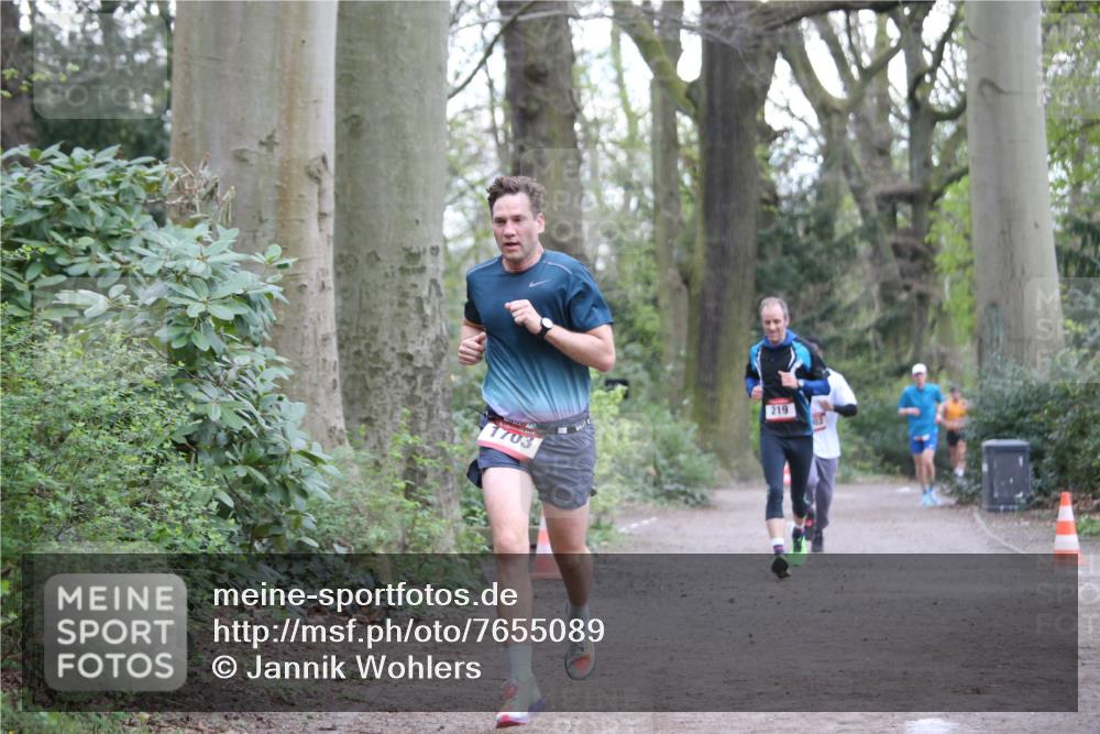 13.04.2025 - Hammer Lauf Jannik Wohlers http://msf.ph/oto/7655089 13.04.2025 10:30:32 Laufen 1703, 219, 02 meine-sportfotos.de
