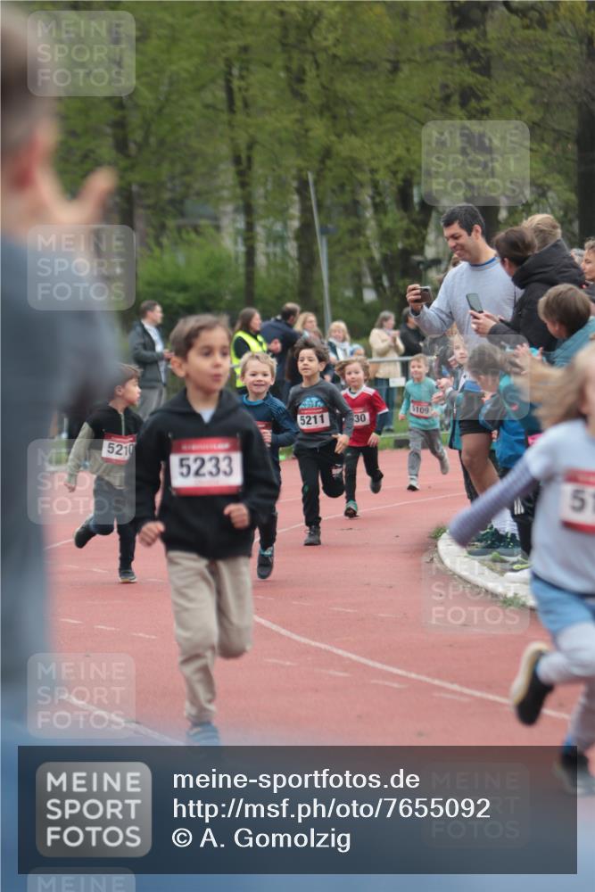 13.04.2025 - Hammer Lauf A. Gomolzig http://msf.ph/oto/7655092 13.04.2025 09:10:30 Ziel  meine-sportfotos.de