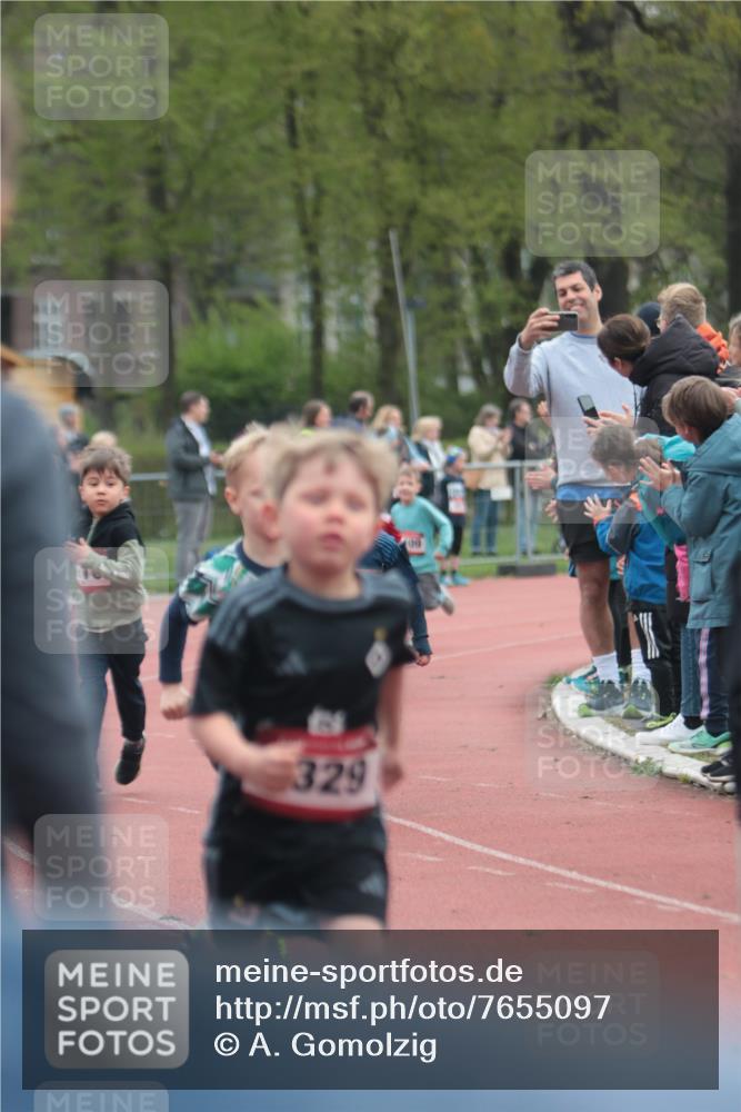 13.04.2025 - Hammer Lauf A. Gomolzig http://msf.ph/oto/7655097 13.04.2025 09:10:31 Ziel  meine-sportfotos.de
