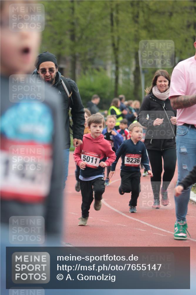 13.04.2025 - Hammer Lauf A. Gomolzig http://msf.ph/oto/7655147 13.04.2025 09:10:51 Ziel  meine-sportfotos.de