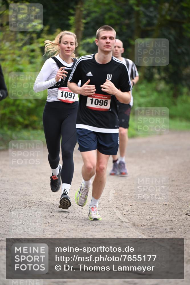 13.04.2025 - Hammer Lauf Dr. Thomas Lammeyer http://msf.ph/oto/7655177 13.04.2025 10:35:57 Laufen 15, 1097, 1096 meine-sportfotos.de