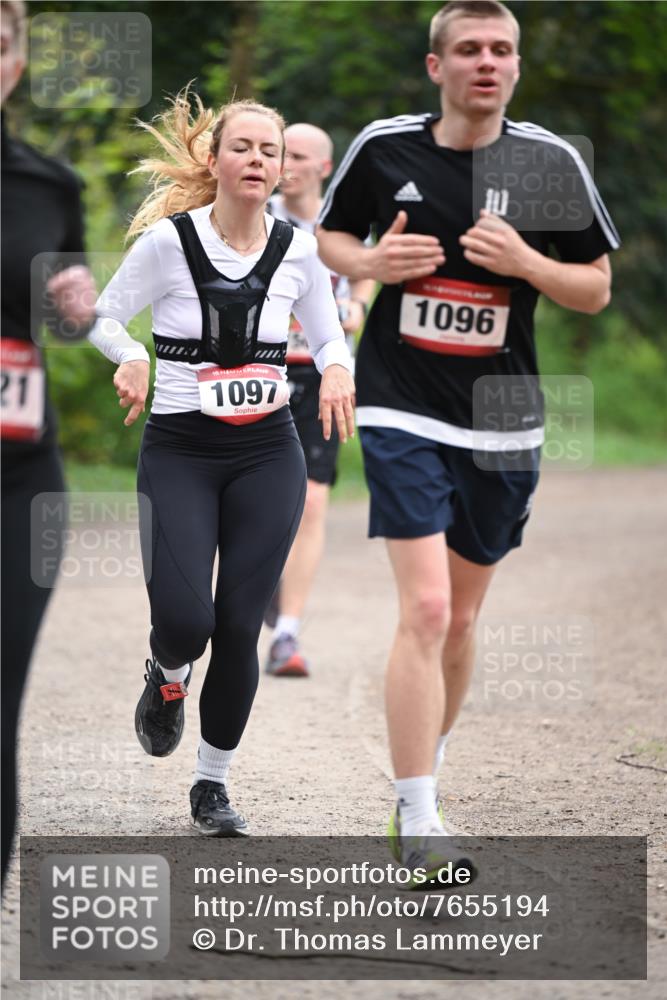 13.04.2025 - Hammer Lauf Dr. Thomas Lammeyer http://msf.ph/oto/7655194 13.04.2025 10:35:58 Laufen 21, 15, 1097, 1096 meine-sportfotos.de