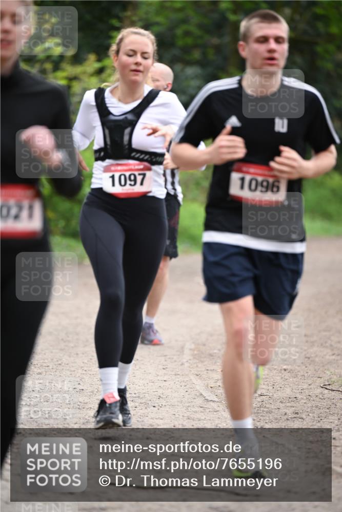 13.04.2025 - Hammer Lauf Dr. Thomas Lammeyer http://msf.ph/oto/7655196 13.04.2025 10:35:58 Laufen 1097, 1096, 021 meine-sportfotos.de