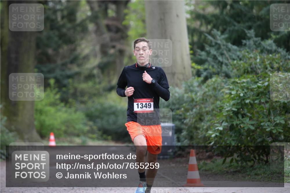 13.04.2025 - Hammer Lauf Jannik Wohlers http://msf.ph/oto/7655259 13.04.2025 10:29:43 Laufen 15, 1349 meine-sportfotos.de