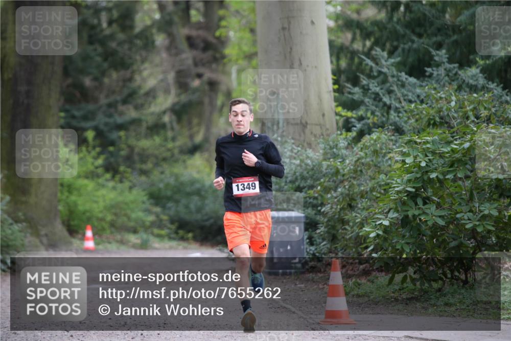 13.04.2025 - Hammer Lauf Jannik Wohlers http://msf.ph/oto/7655262 13.04.2025 10:29:41 Laufen 1349 meine-sportfotos.de