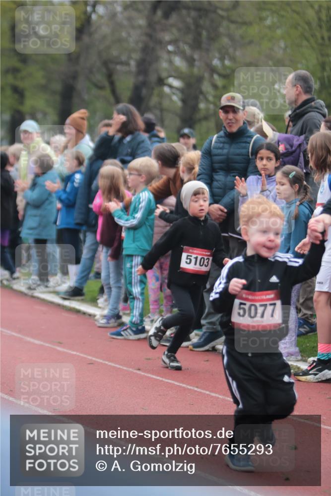 13.04.2025 - Hammer Lauf A. Gomolzig http://msf.ph/oto/7655293 13.04.2025 09:12:08 Ziel  meine-sportfotos.de