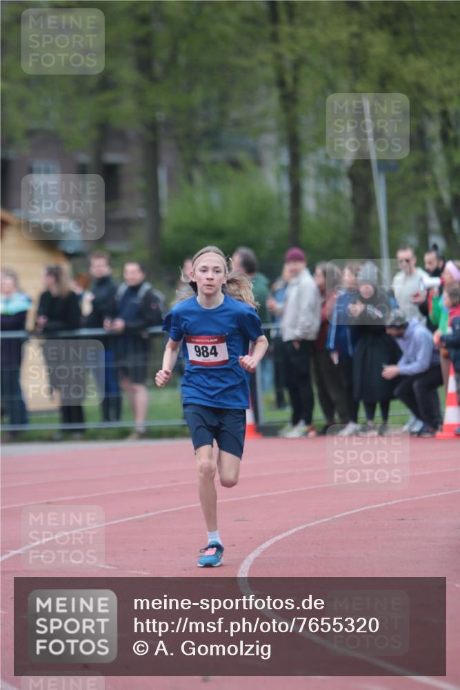 13.04.2025 - Hammer Lauf A. Gomolzig http://msf.ph/oto/7655320 13.04.2025 09:22:01 Ziel 457, 984 meine-sportfotos.de