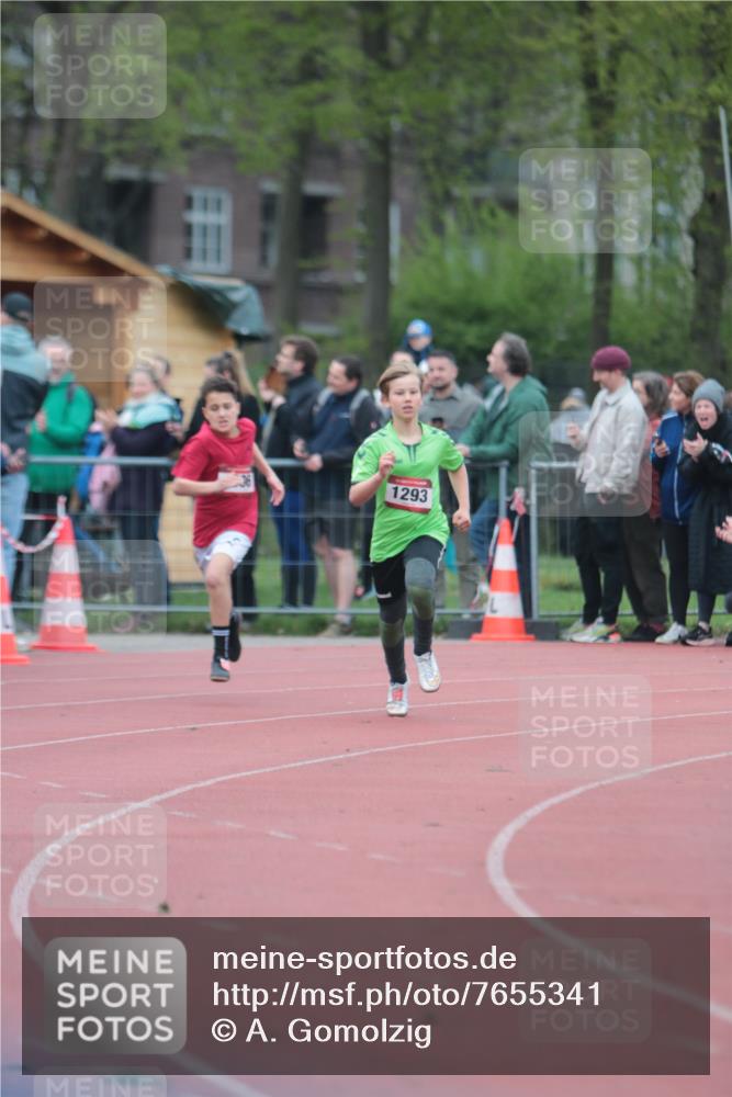 13.04.2025 - Hammer Lauf A. Gomolzig http://msf.ph/oto/7655341 13.04.2025 09:22:14 Ziel 458, 610, 1073, 1221, 1293, 1806 meine-sportfotos.de