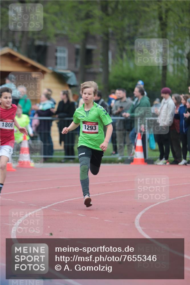 13.04.2025 - Hammer Lauf A. Gomolzig http://msf.ph/oto/7655346 13.04.2025 09:22:15 Ziel 458, 610, 1073, 1221, 1293, 1806 meine-sportfotos.de