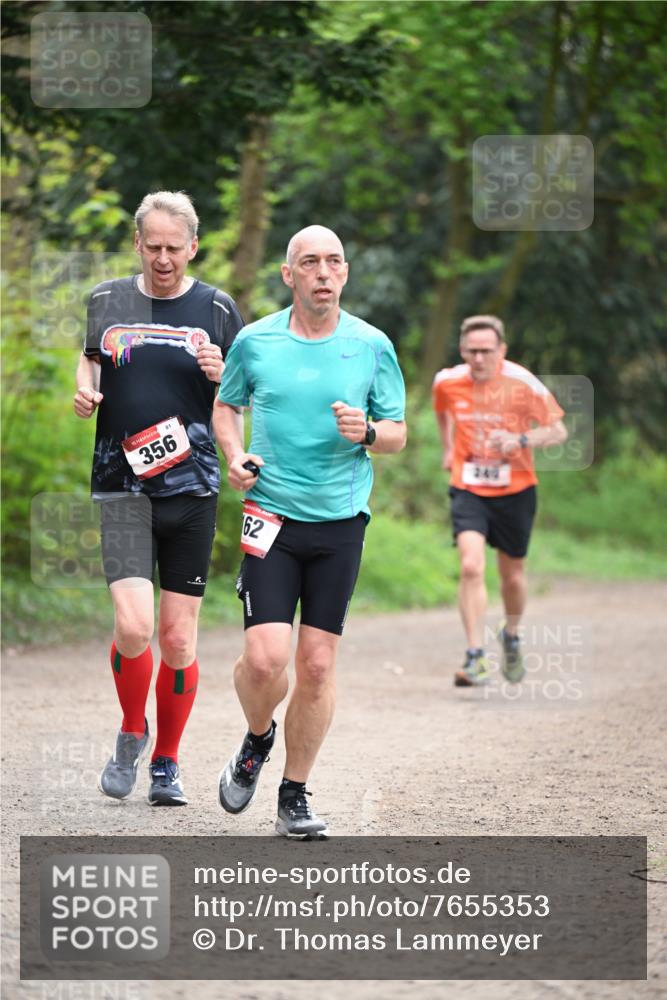 13.04.2025 - Hammer Lauf Dr. Thomas Lammeyer http://msf.ph/oto/7655353 13.04.2025 10:36:39 Laufen 15, 81, 356, 62, 240 meine-sportfotos.de
