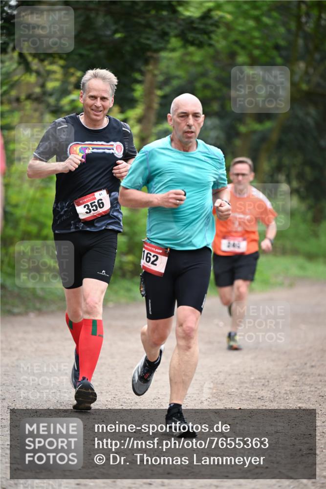 13.04.2025 - Hammer Lauf Dr. Thomas Lammeyer http://msf.ph/oto/7655363 13.04.2025 10:36:39 Laufen 15, 356, 81, 162, 240 meine-sportfotos.de