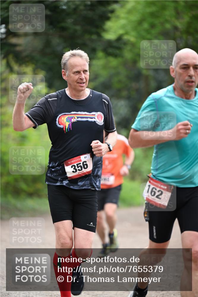 13.04.2025 - Hammer Lauf Dr. Thomas Lammeyer http://msf.ph/oto/7655379 13.04.2025 10:36:41 Laufen 97, 15, 81, 356, 162 meine-sportfotos.de