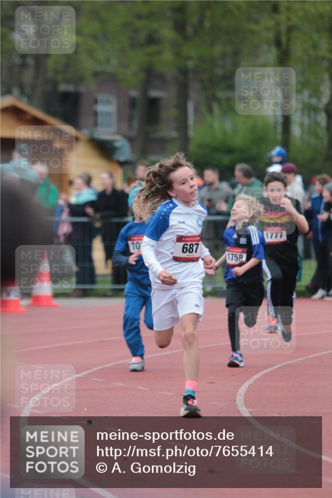 13.04.2025 - Hammer Lauf A. Gomolzig http://msf.ph/oto/7655414 13.04.2025 09:22:36 Ziel 687, 1012, 1402, 1528, 1758, 1777 meine-sportfotos.de