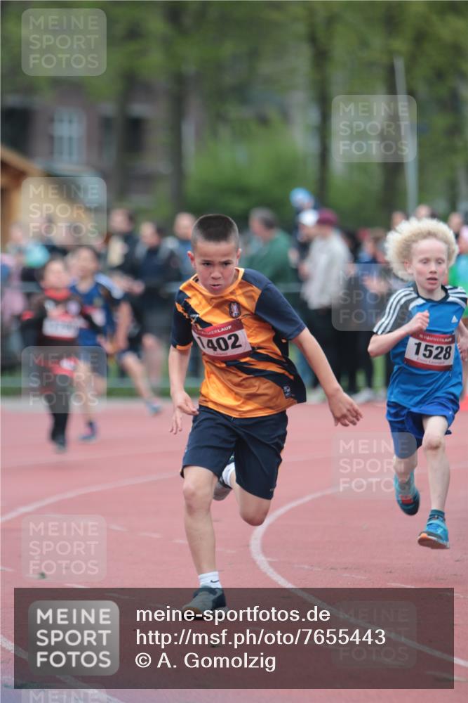 13.04.2025 - Hammer Lauf A. Gomolzig http://msf.ph/oto/7655443 13.04.2025 09:22:44 Ziel 535, 672, 931, 968, 1034, 1050, 1235, 1259, 1306, 1402, 1528, 1726, 1790 meine-sportfotos.de