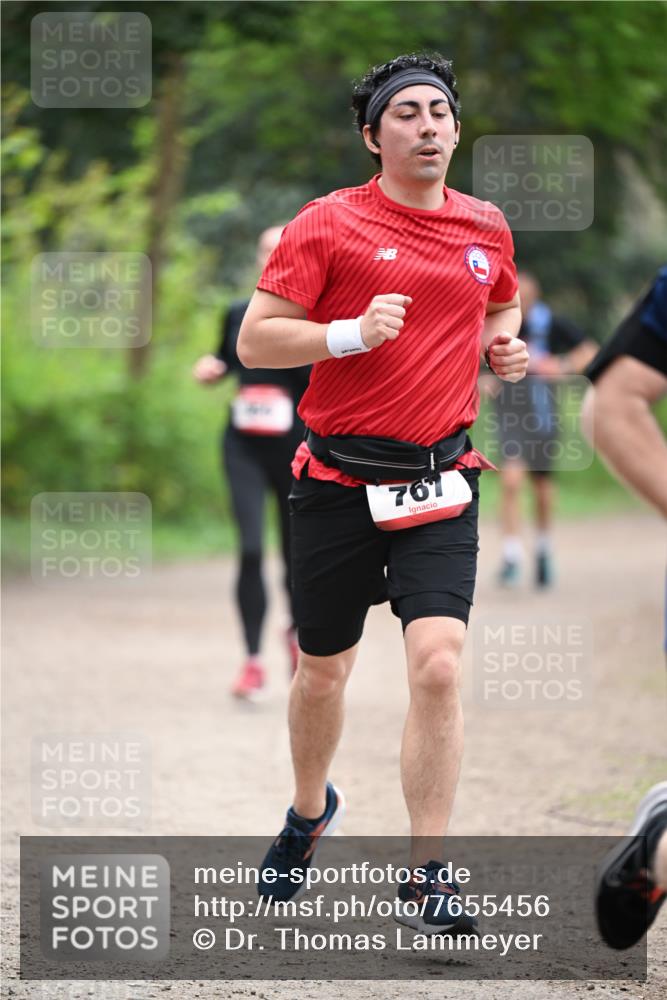 13.04.2025 - Hammer Lauf Dr. Thomas Lammeyer http://msf.ph/oto/7655456 13.04.2025 10:36:48 Laufen 761 meine-sportfotos.de