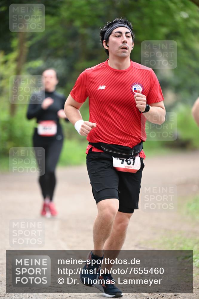 13.04.2025 - Hammer Lauf Dr. Thomas Lammeyer http://msf.ph/oto/7655460 13.04.2025 10:36:48 Laufen 767 meine-sportfotos.de