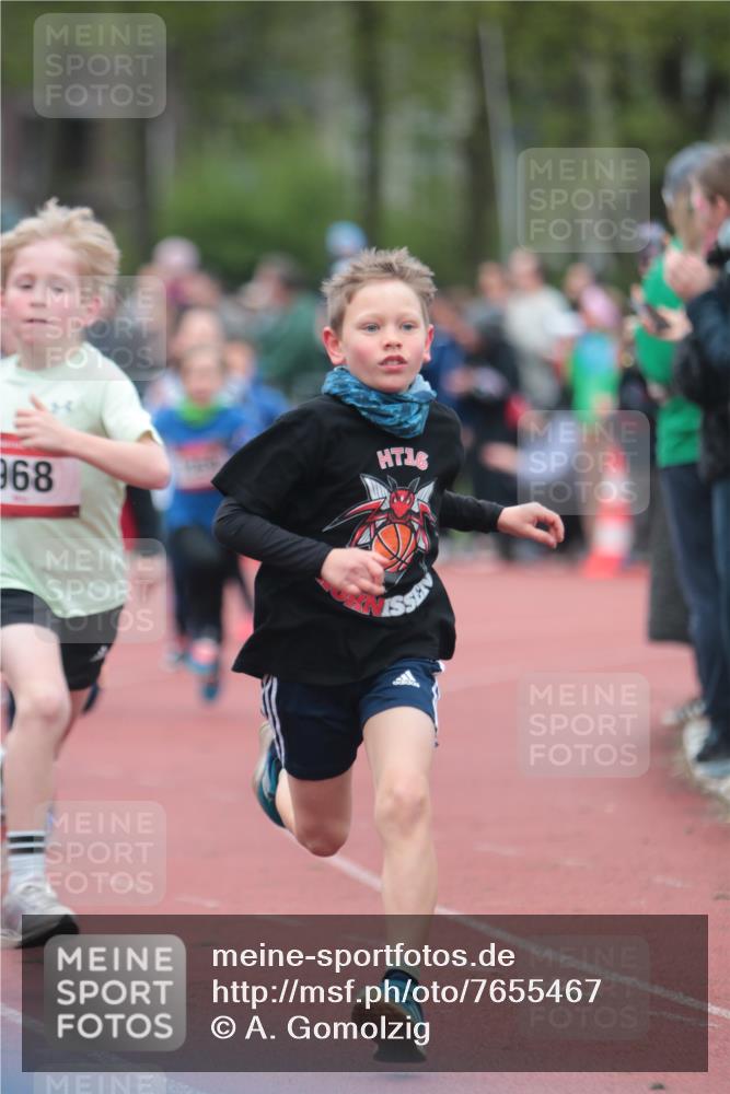 13.04.2025 - Hammer Lauf A. Gomolzig http://msf.ph/oto/7655467 13.04.2025 09:22:50 Ziel 535, 883, 909, 931, 968, 1034, 1038, 1050, 1102, 1235, 1259, 1306, 1417, 1726, 1833 meine-sportfotos.de