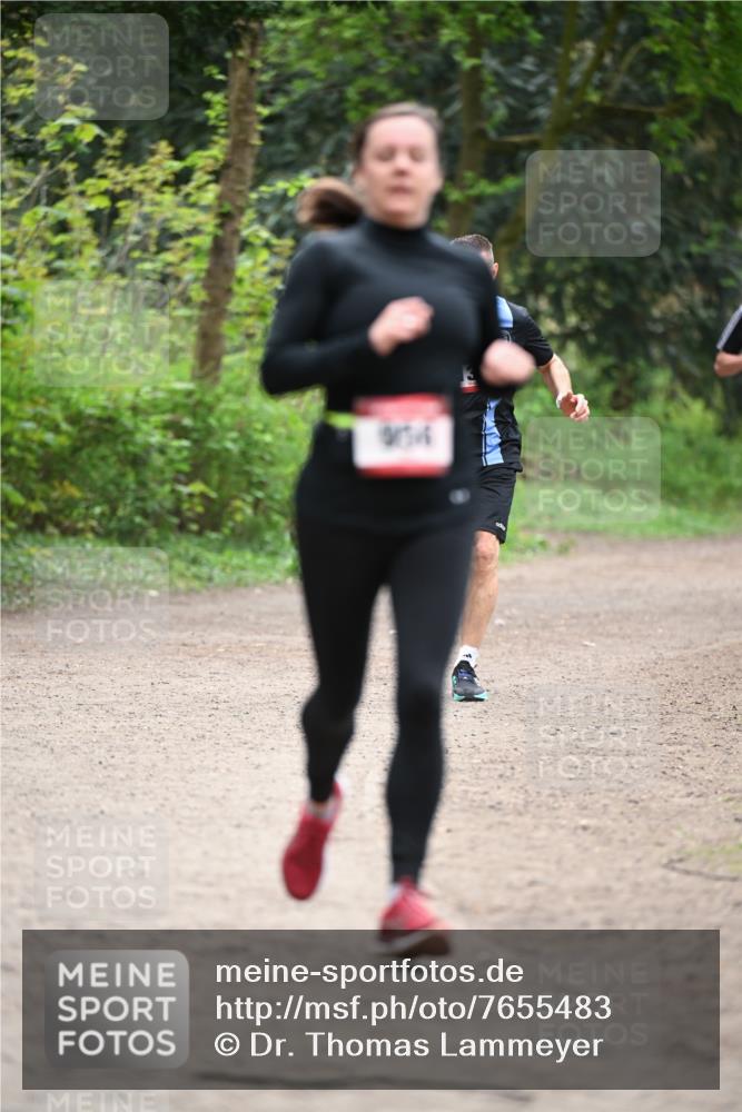 13.04.2025 - Hammer Lauf Dr. Thomas Lammeyer http://msf.ph/oto/7655483 13.04.2025 10:36:50 Laufen 191516 meine-sportfotos.de