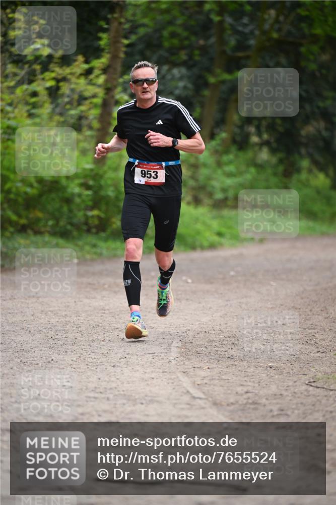 13.04.2025 - Hammer Lauf Dr. Thomas Lammeyer http://msf.ph/oto/7655524 13.04.2025 10:36:54 Laufen 15, 72, 953 meine-sportfotos.de