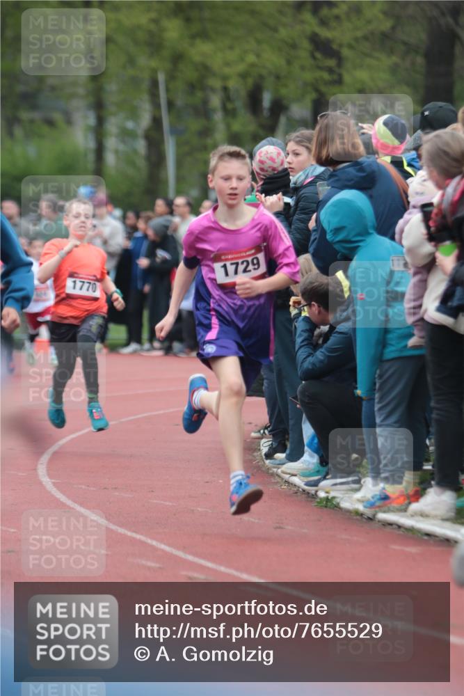 13.04.2025 - Hammer Lauf A. Gomolzig http://msf.ph/oto/7655529 13.04.2025 09:23:11 Ziel 424, 790, 891, 1072, 1133, 1160, 1277, 1418, 1422, 1457, 1492, 1530, 1532, 1709, 1729, 1764, 1770, 1916, 1922 meine-sportfotos.de