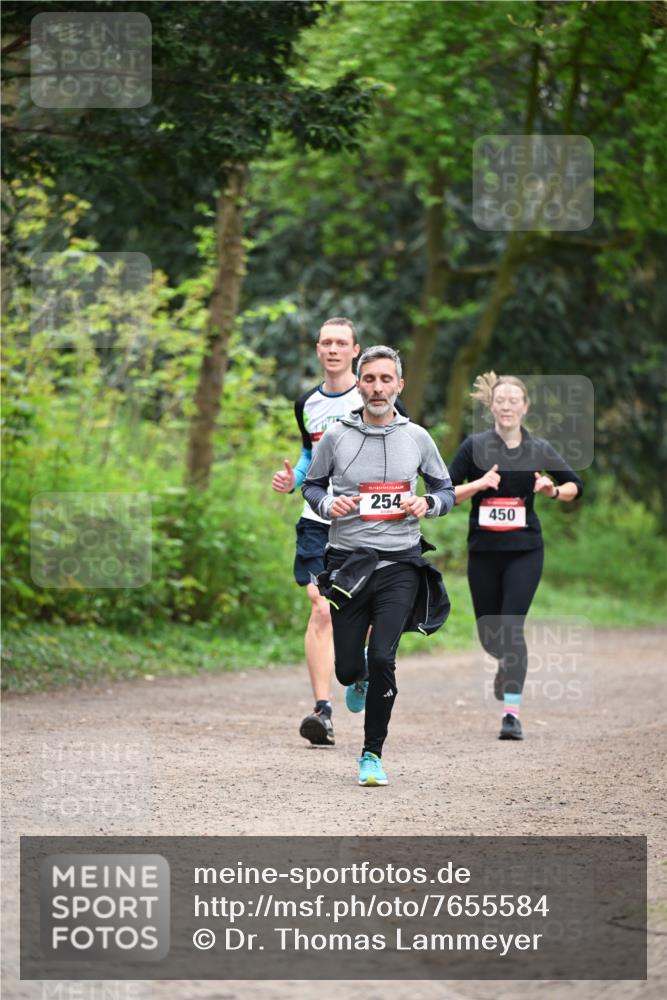 13.04.2025 - Hammer Lauf Dr. Thomas Lammeyer http://msf.ph/oto/7655584 13.04.2025 10:37:02 Laufen 15, 254, 450 meine-sportfotos.de